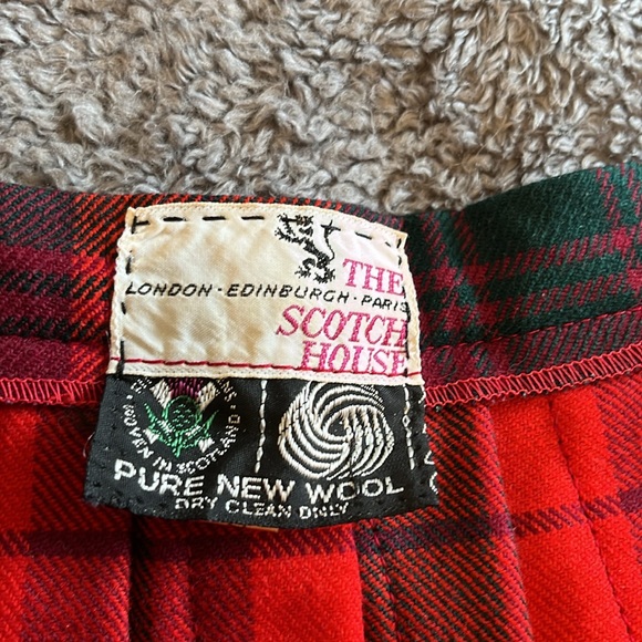 The Scotch House pure wool plaid skirt - Picture 3 of 10